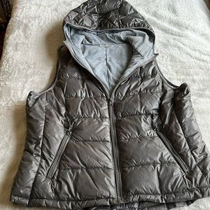 100% down filled extra large vest with hood